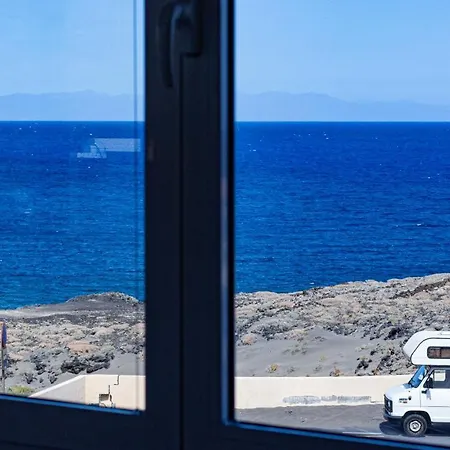 Casa de Férias Seaside Jacuzzi Pool Free Surf Retreat