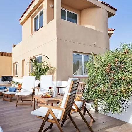 Seaside Jacuzzi Pool Free Surf Retreat Hébergement de vacances