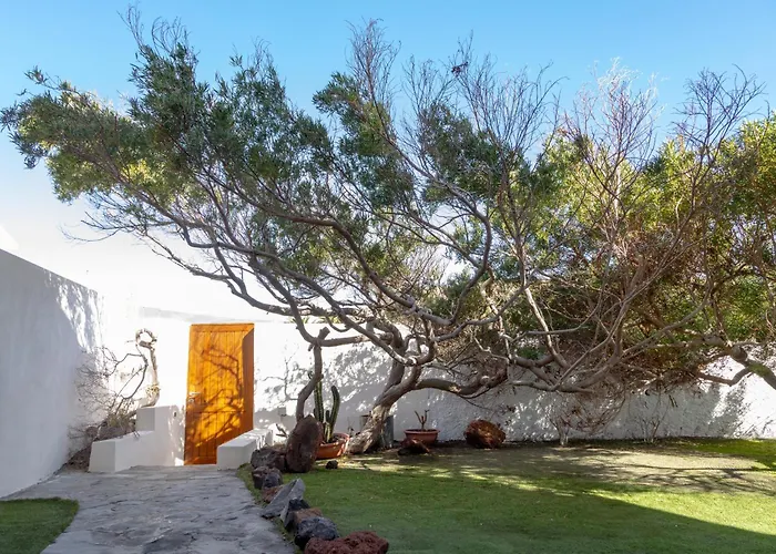 Casa vacanze Seaside Jacuzzi Pool Free Surf Retreat