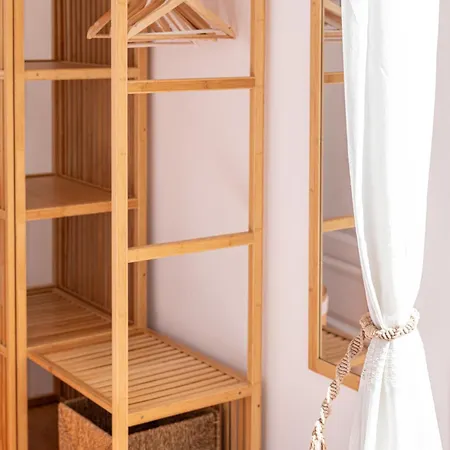 Seaside Jacuzzi Pool Free Surf Retreat