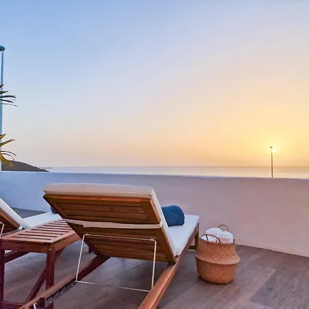 Seaside Jacuzzi Pool Free Surf Retreat Semesterbostad *