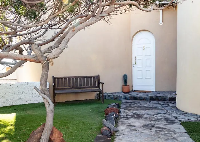 Seaside Jacuzzi Pool Free Surf Retreat Semesterbostad