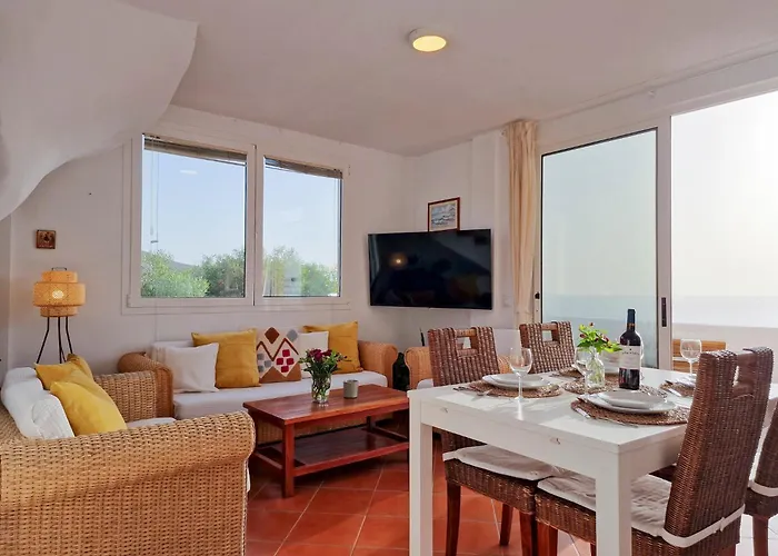 Seaside Jacuzzi Pool Free Surf Retreat Dom wakacyjny